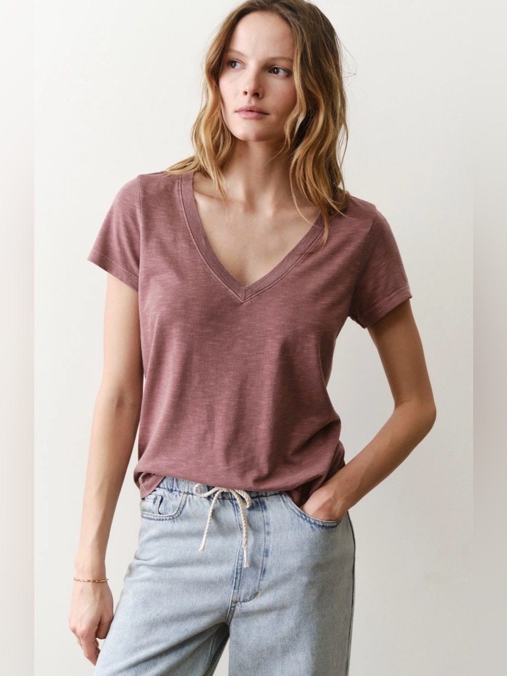Marine Layer V-Neck Short Sleeve Tee in Orange Size M NWOT